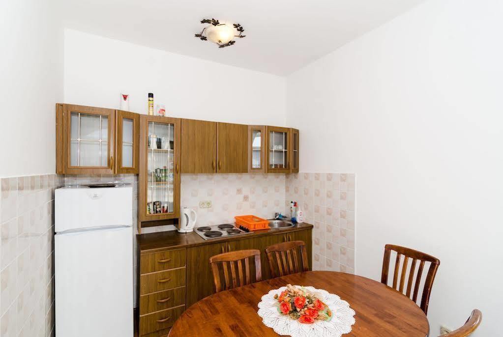 Guest House Kalauz ดูบรอฟนิก ภายนอก รูปภาพ