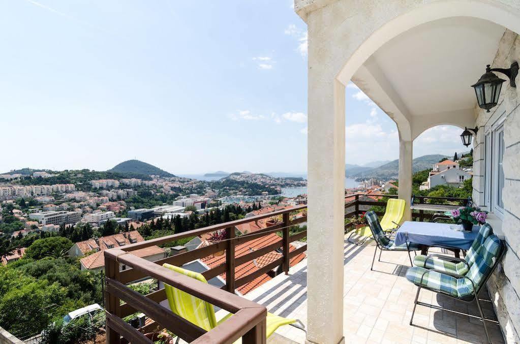 Guest House Kalauz ดูบรอฟนิก ภายนอก รูปภาพ