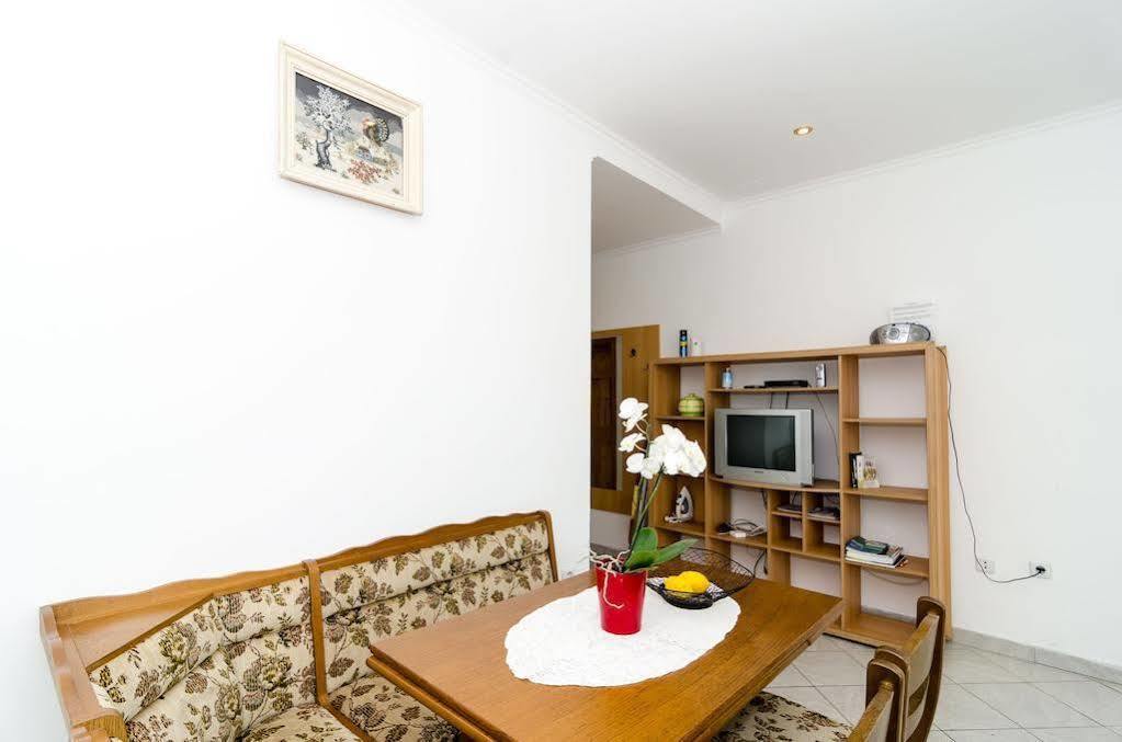 Guest House Kalauz ดูบรอฟนิก ภายนอก รูปภาพ