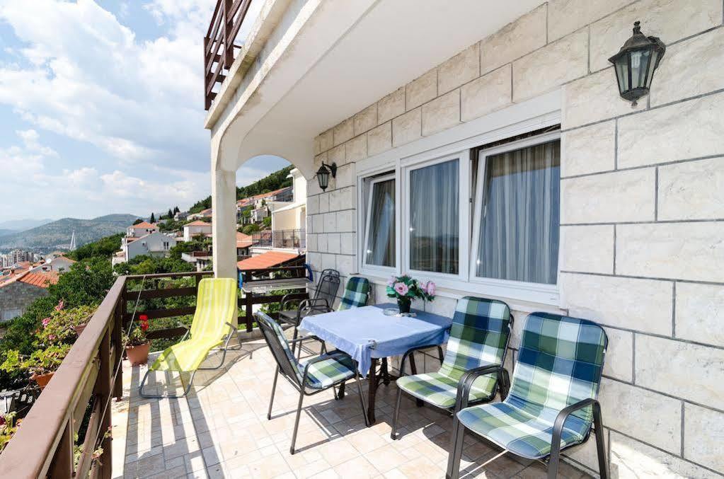Guest House Kalauz ดูบรอฟนิก ภายนอก รูปภาพ
